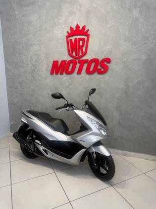 HONDA PCX 